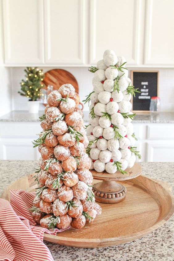 donut Christmas trees of profitroles will be amazing substitutes to usual cakes, they look cool