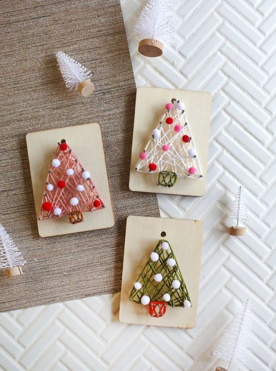 mini Christmas string art ornaments showing Christmas trees are cool and cute and can be made quite fast