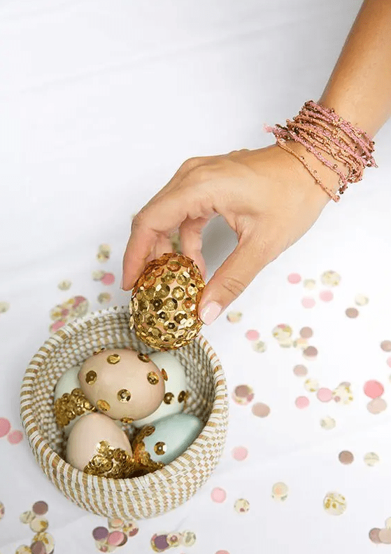 pastel Easter eggs decorated with oversized gold sequins are amazing for spring and Easter, they look fun and glam