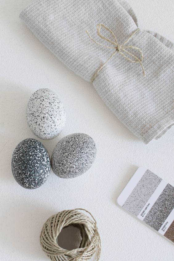 terrazzo-inspired white and grey Easter eggs are amazing for a modern or minimalist Easter party