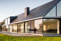 25 stylish dark villa gable roof