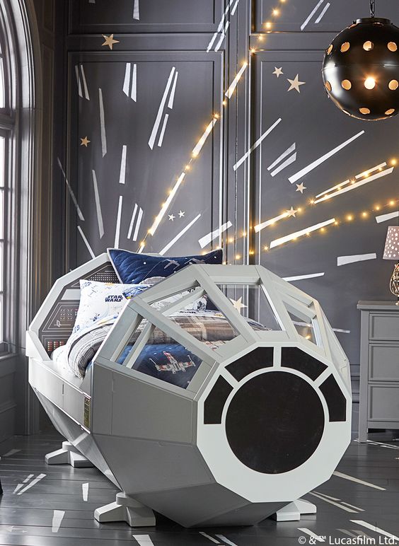 a star wars kid bed