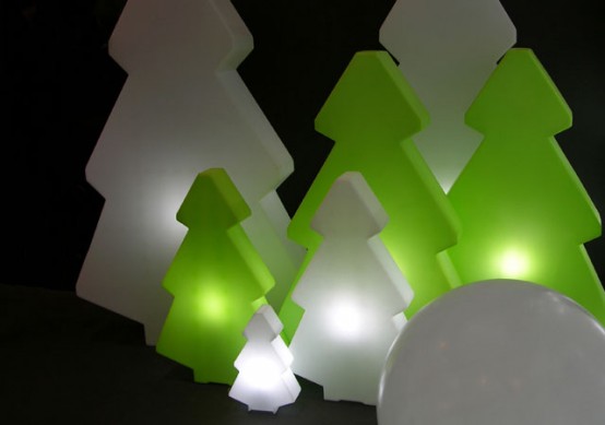 Nice Christmas Decoration – Lightree by Slide Design