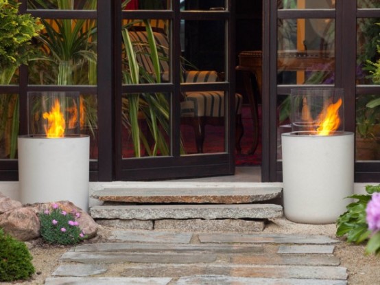 Modern Outdoor Fireplaces – The Best Outdoor Decorations