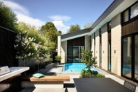 adorable-modern-house-with-a-central-courtyard-2