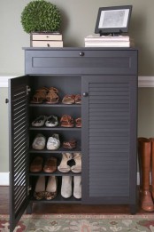 adorably-practical-ideas-to-organize-shoes-in-your-home-22