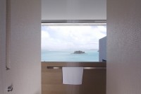 azuris-ocean-house-for-indoor-and-outdoor-living-12