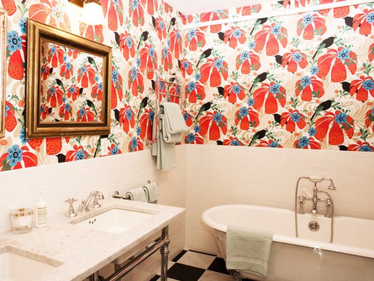 Bathroom With Colorful Pattern On Walls