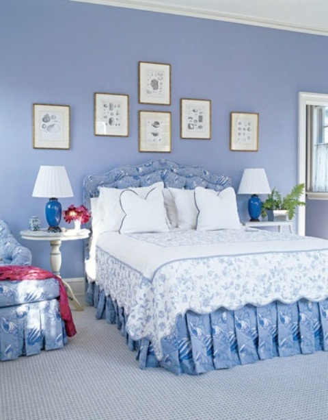Non standard blue shade used in this bedroom reminds a color of water in Mediterranean sea. A little gallery art wall showing some beautiful sea creatures to continue the theme.