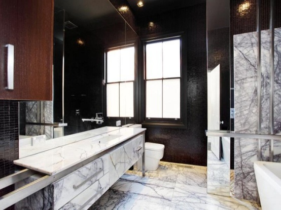 There are kinds of marble tiles that works for monochrome bathrooms.
