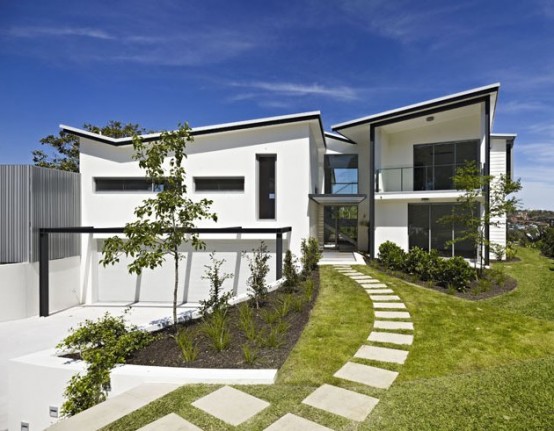 Black And White Two Pavillions House Design
