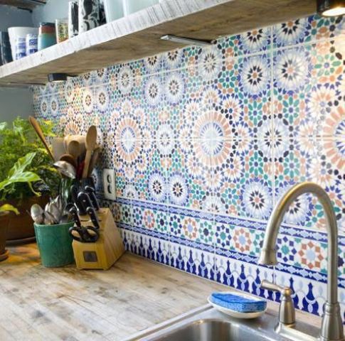 Bold mosaic kitchen backsplashes to get inspired  12