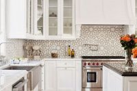 bold-mosaic-kitchen-backsplashes-to-get-inspired-9