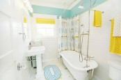 Bright And Cheerful Bathroom With Colorful Accents