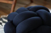 bright-knotty-cushions-and-stools-for-modern-decor-8