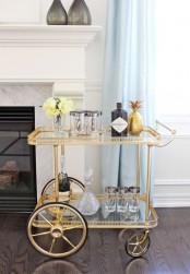 chic-and-bold-brass-home-decor-ideas-29