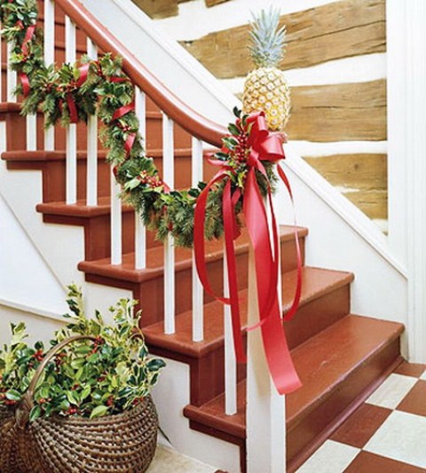 Oversized ribbon bowls looks gorgeous on any staircase.