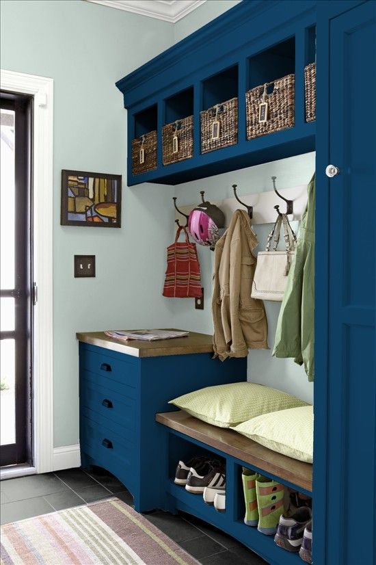 Clever examples to organize your entryway easily  24