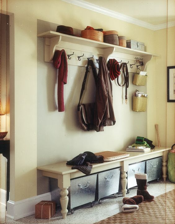 Clever examples to organize your entryway easily  26
