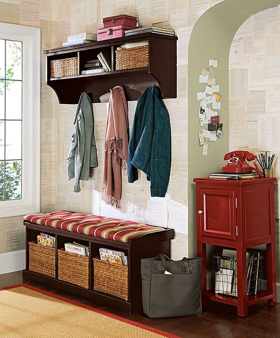 Clever examples to organize your entryway easily  27
