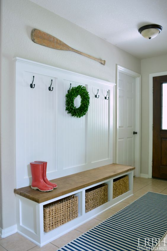 Clever examples to organize your entryway easily  6
