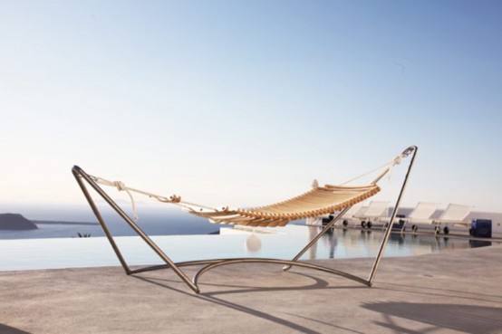 Comfortable Lounge Chair And Hammock Hybrid