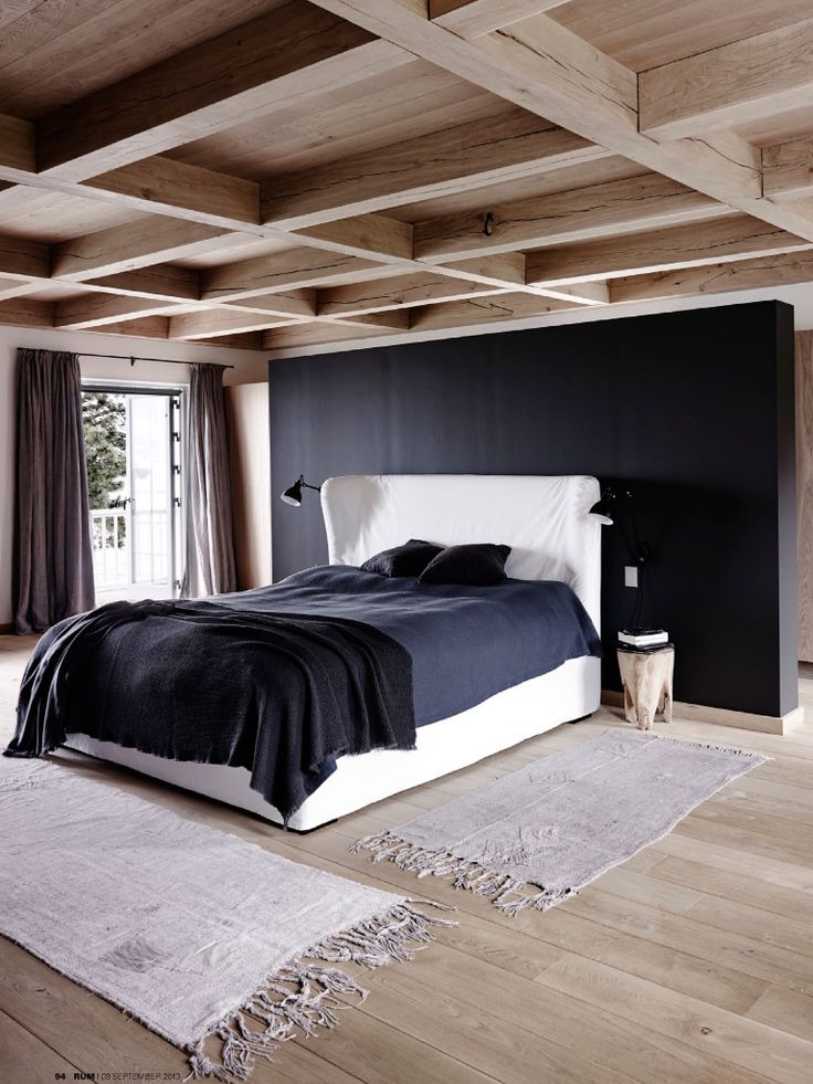 Comfy And Natural Chalet Bedroom Designs