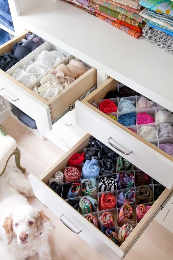 Cool and smart ideas to organize your closet  16