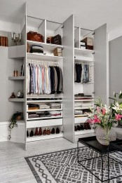 cool-and-smart-ideas-to-organize-your-closet-31
