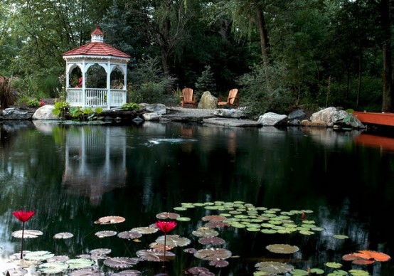 As we already showed you, any large pond should feature a gazebo near by.