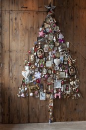Alternative Christmas Tree Of Junk