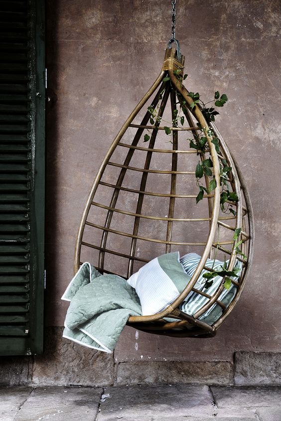 Cool rattan furniture pieces for indoors and outdoors  27