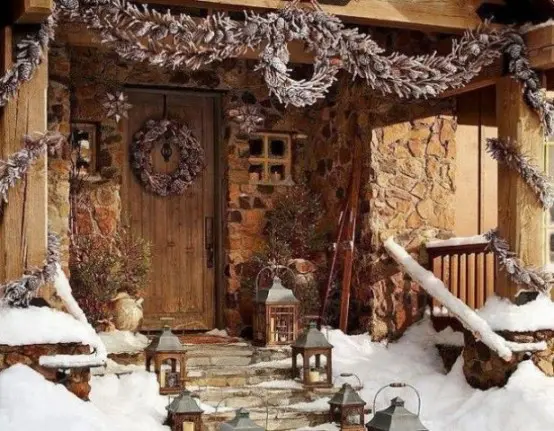 Decorating with natural wreaths, garlands and lanterns is great for winter time.