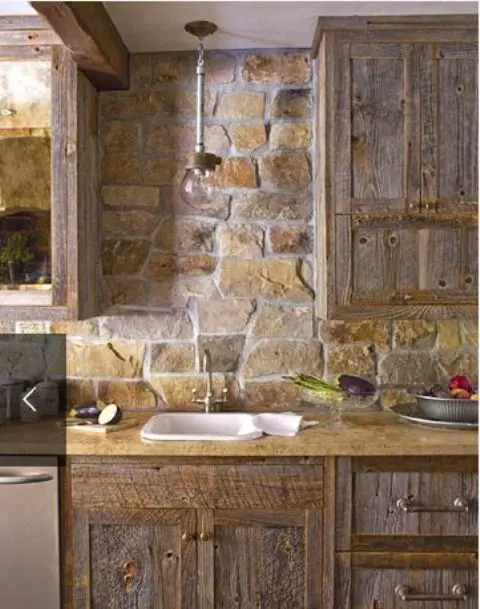 Cool stone kitchen backsplashes that wow  31