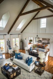 cozy-living-room-designs-with-exposed-wooden-beams-7