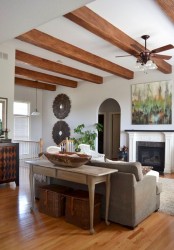 cozy-living-room-designs-with-exposed-wooden-beams-9