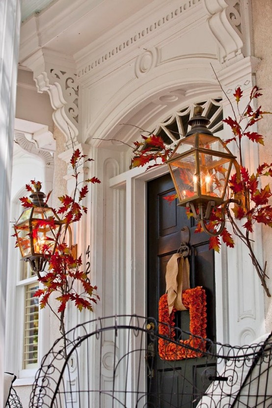 Oak twigs with red leaves on them is a perfect sign of Fall.