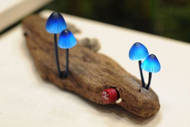 Cute and whimsy little mushroom lamps  3