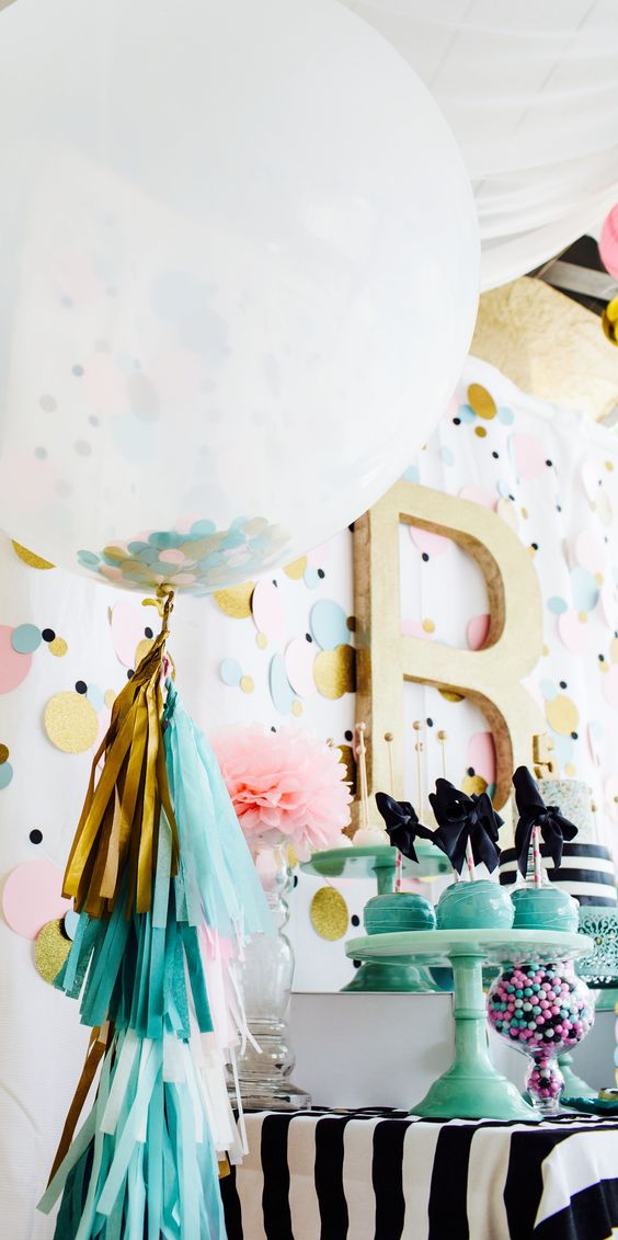 Cute balloon decor ideas for baby showers  12