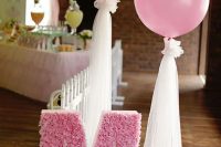 cute-balloon-decor-ideas-for-baby-showers-20