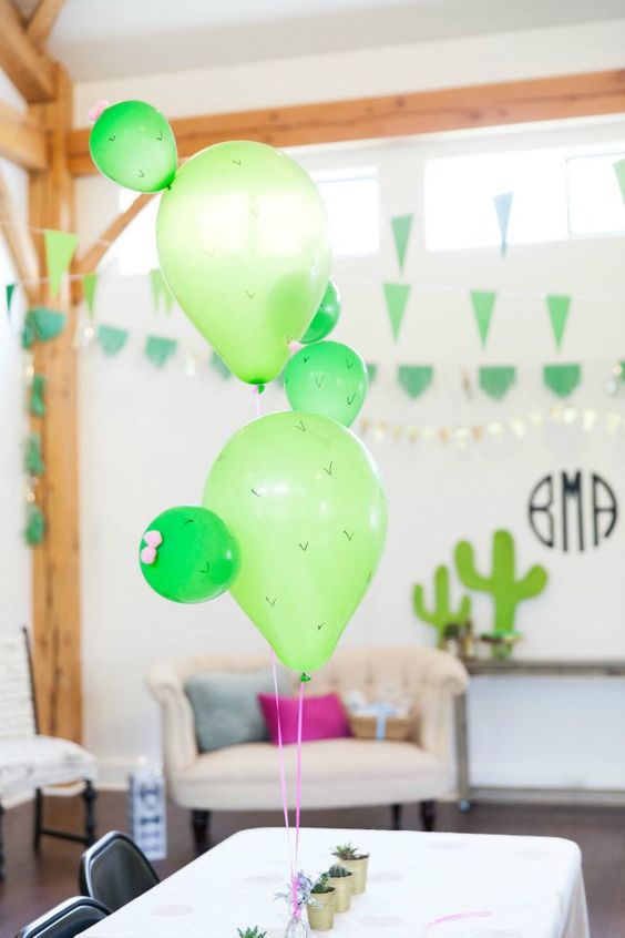 Cute balloon decor ideas for baby showers  22