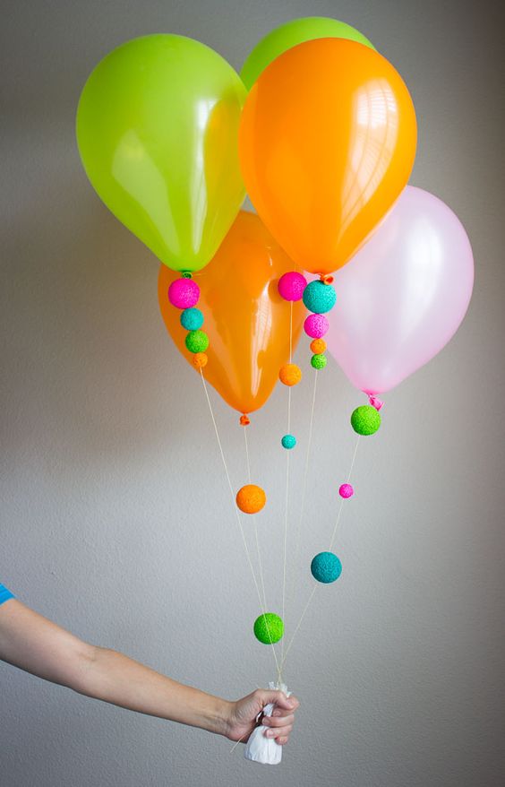 Cute balloon decor ideas for baby showers  31