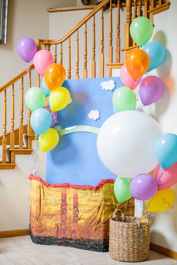 Cute balloon decor ideas for baby showers  36