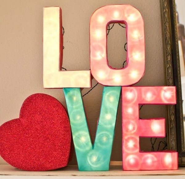 Cute valentines day marquee ideas for your home  1