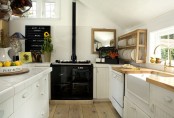 easy-tips-for-creating-a-farmhouse-kitchen-6