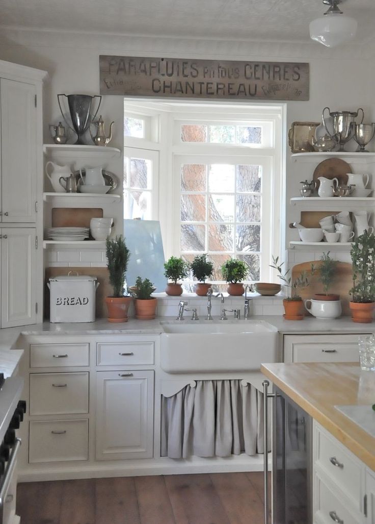 Easy tips for creating a farmhouse kitchen  7