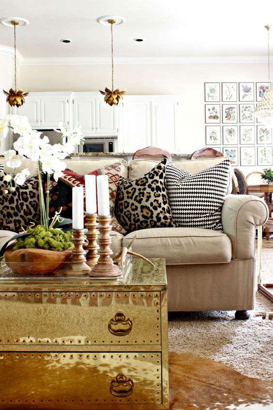 Easy ways to add glam to any interior  27