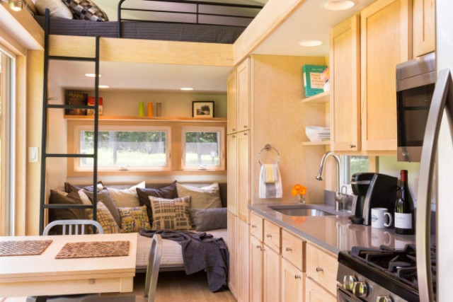 Escape Traveler Fully Equipped 269 Square Foot Cottage
