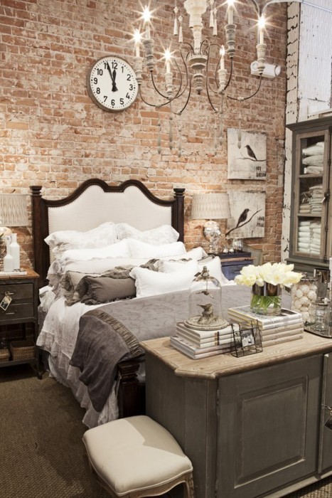 A beautiful chandelier is also a nice addition to a shabby chic bedroom.