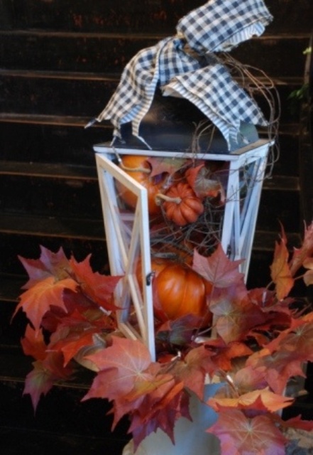If you wonder how to decorate a lantern just add a ribbon boy to it. That would make it cutier right away.